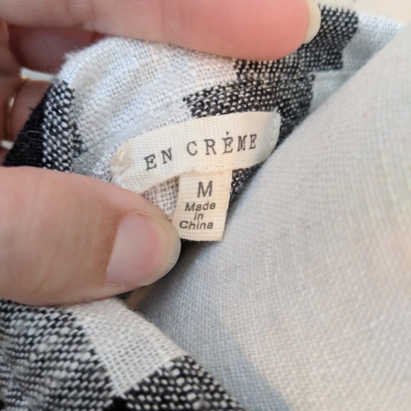 En Creme Dress Buffalo Check Gingham Button - Picture 6 of 7